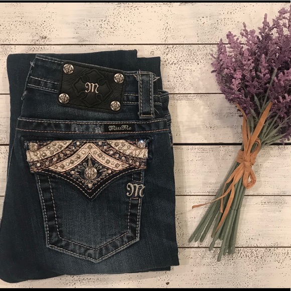 Miss Me Jeans - Picture 1 of 4